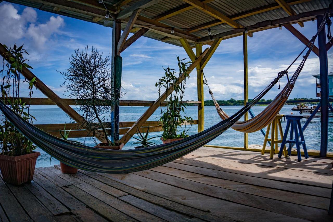 Hostal On The Sea Bocas del Toro Exteriör bild