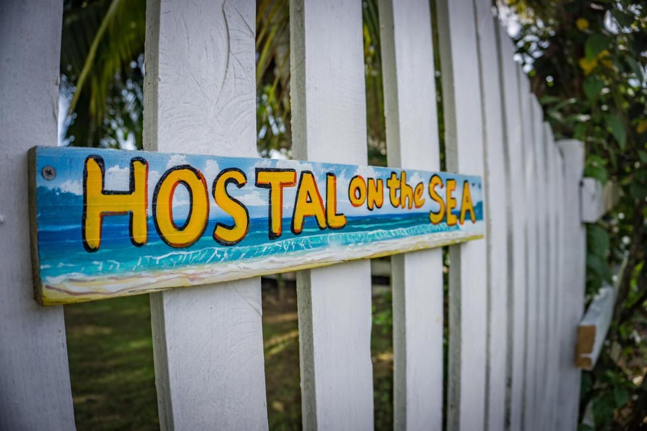 Hostal On The Sea Bocas del Toro Exteriör bild